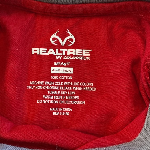 RealTree red and black cotton short sleeve snap bottom bodysuit size 6-12 Months - Picture 3 of 5